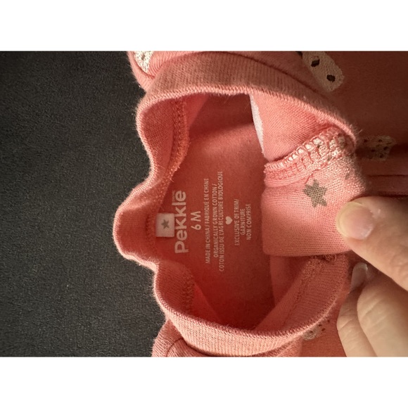 5/$10 Pekkle 6 months long sleeve onesie/bodysuit - Picture 2 of 3